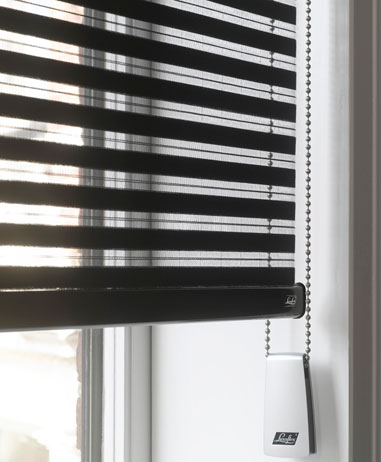 Cortines Facette® de Gradalux® a l'Encert a Sant Vicen de Castellet