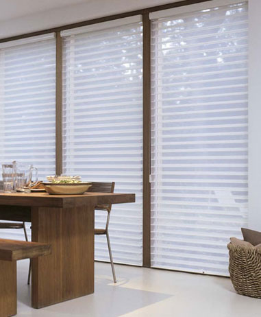 Cortines Silhouette® de Gradalux®  a l'Encert a Sant Vicen de Castellet