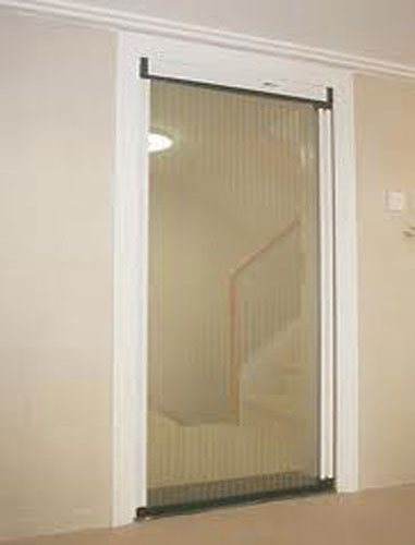 Cortines buhardilla a l'Encert a Sant Vicen de Castellet Barcelona