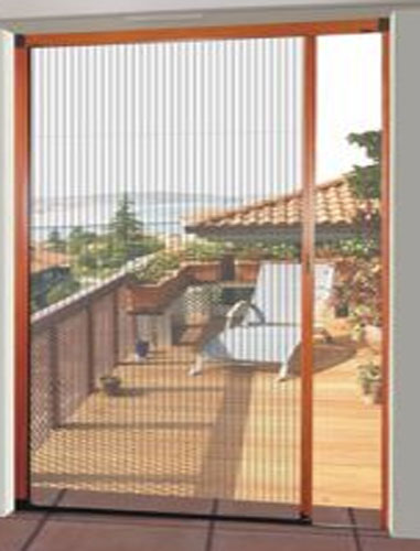 Cortines buhardilla a L'Encert a Barcelona, muntatge a tot Catalunya